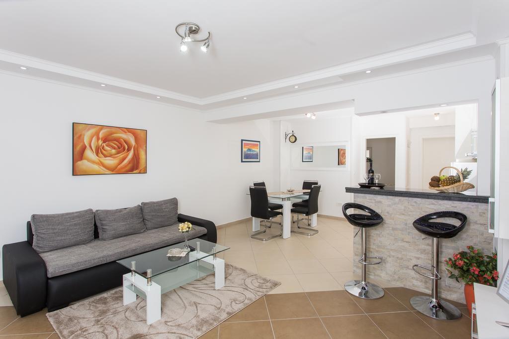 Pekoc Apartment